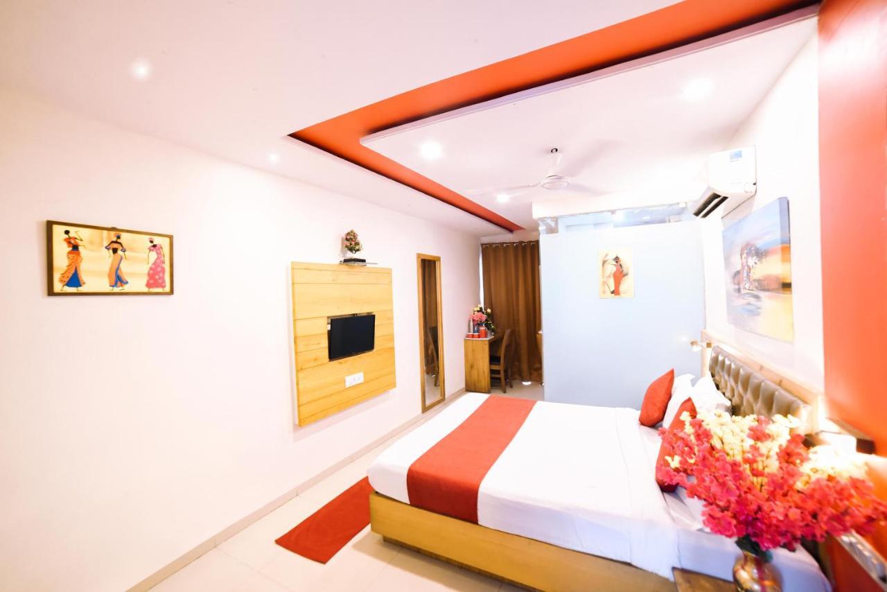 Hotel Grandeur-Near Mumbai International Airport Экстерьер фото