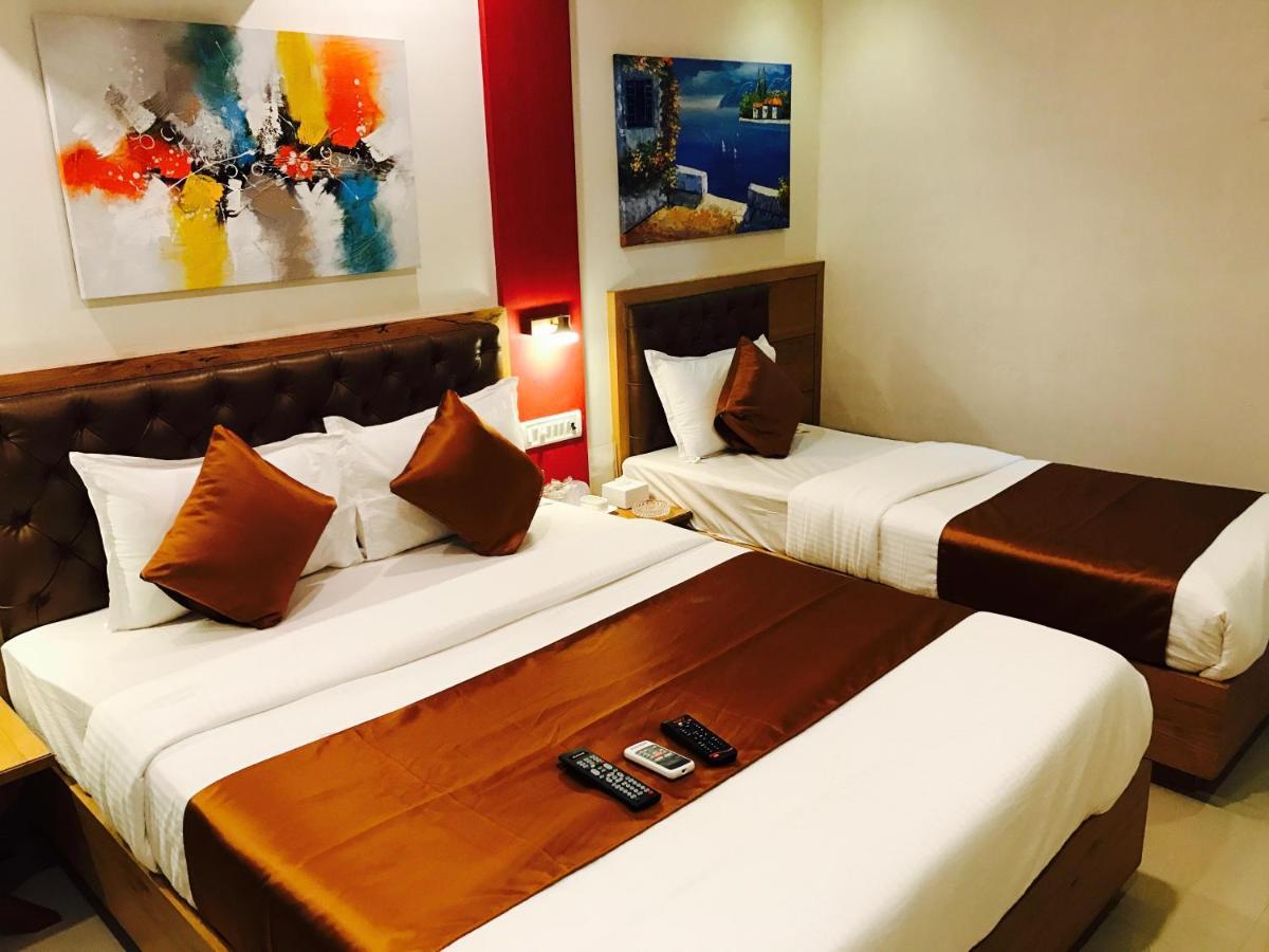 Hotel Grandeur-Near Mumbai International Airport Экстерьер фото