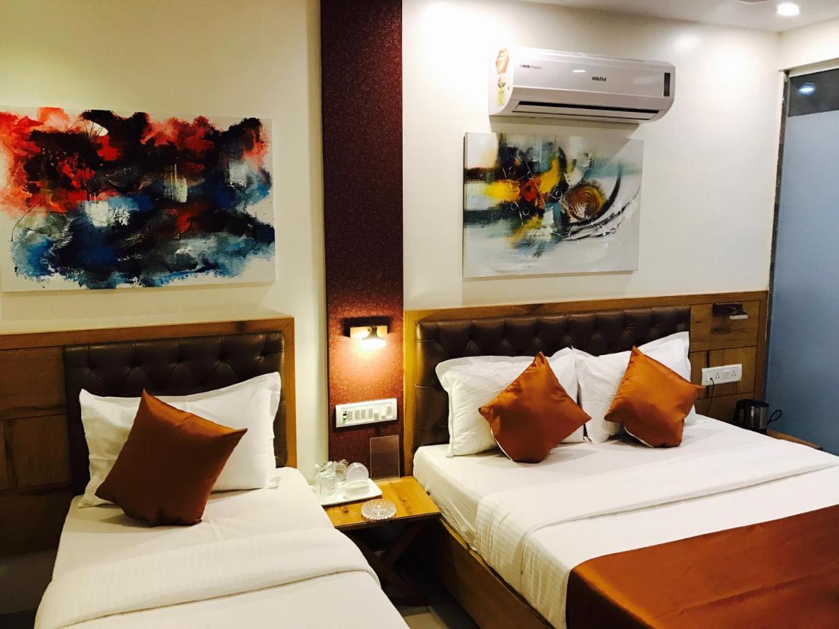 Hotel Grandeur-Near Mumbai International Airport Экстерьер фото